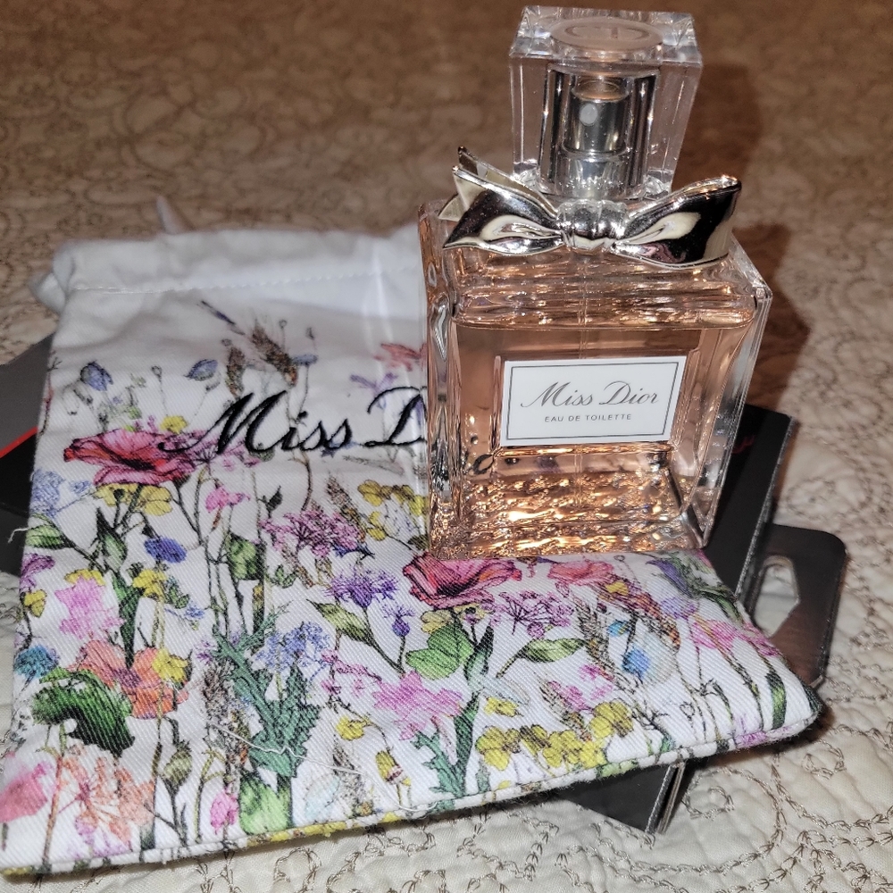 Miss Dior purfume